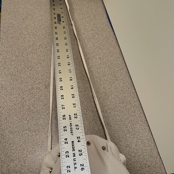 Andé Vtg Leather Bag Kiss Lock Frame White Gold Crossbody Ruffle 60s Bridal Glam - Picture 6 of 8